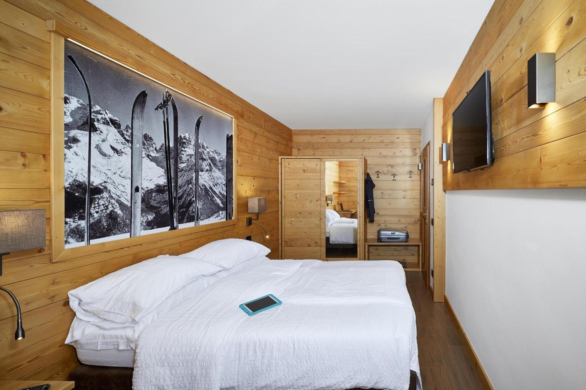 Hotel Garni Dello Sportivo Madonna Eksteriør billede