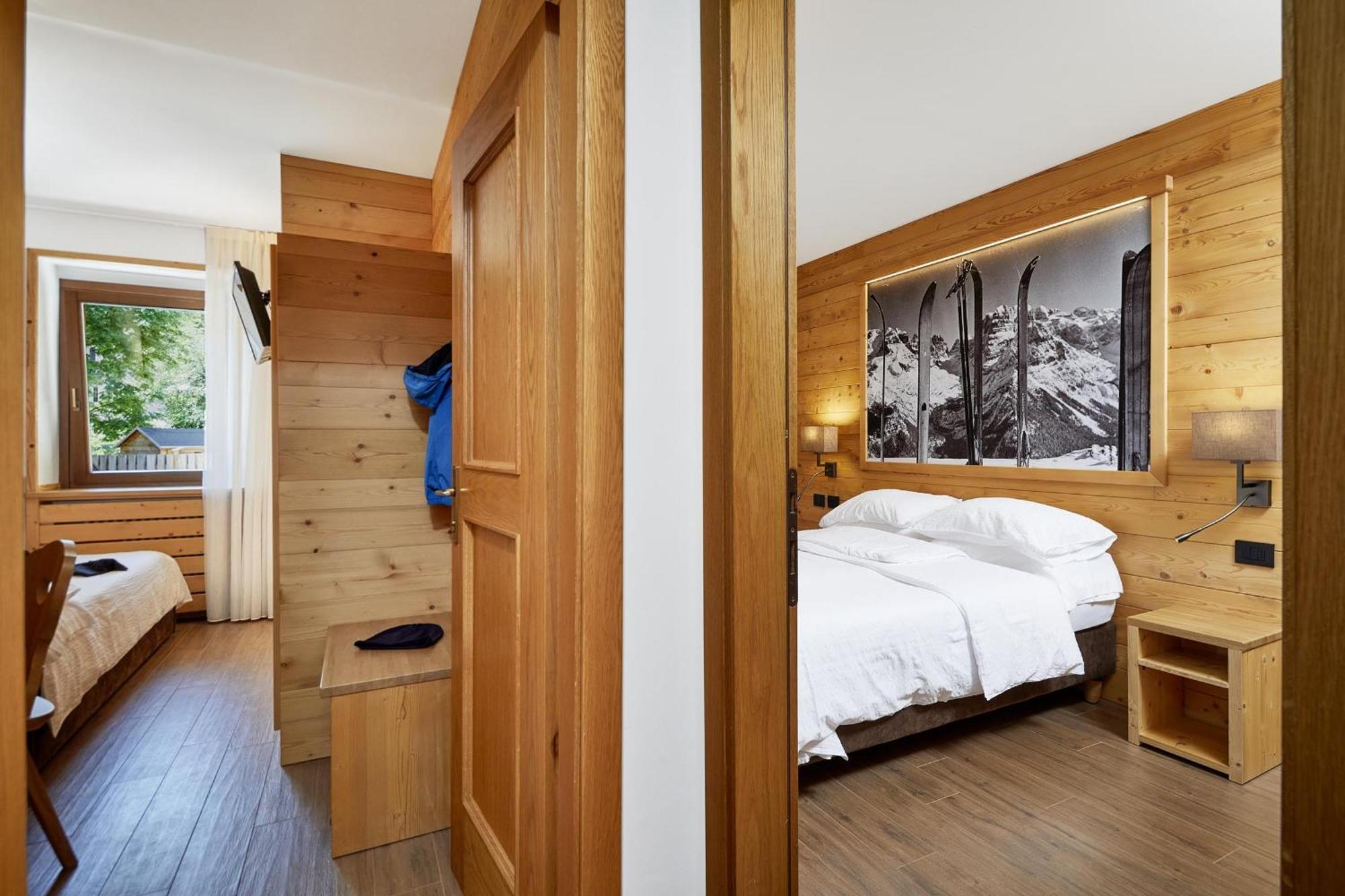 Hotel Garni Dello Sportivo Madonna Eksteriør billede