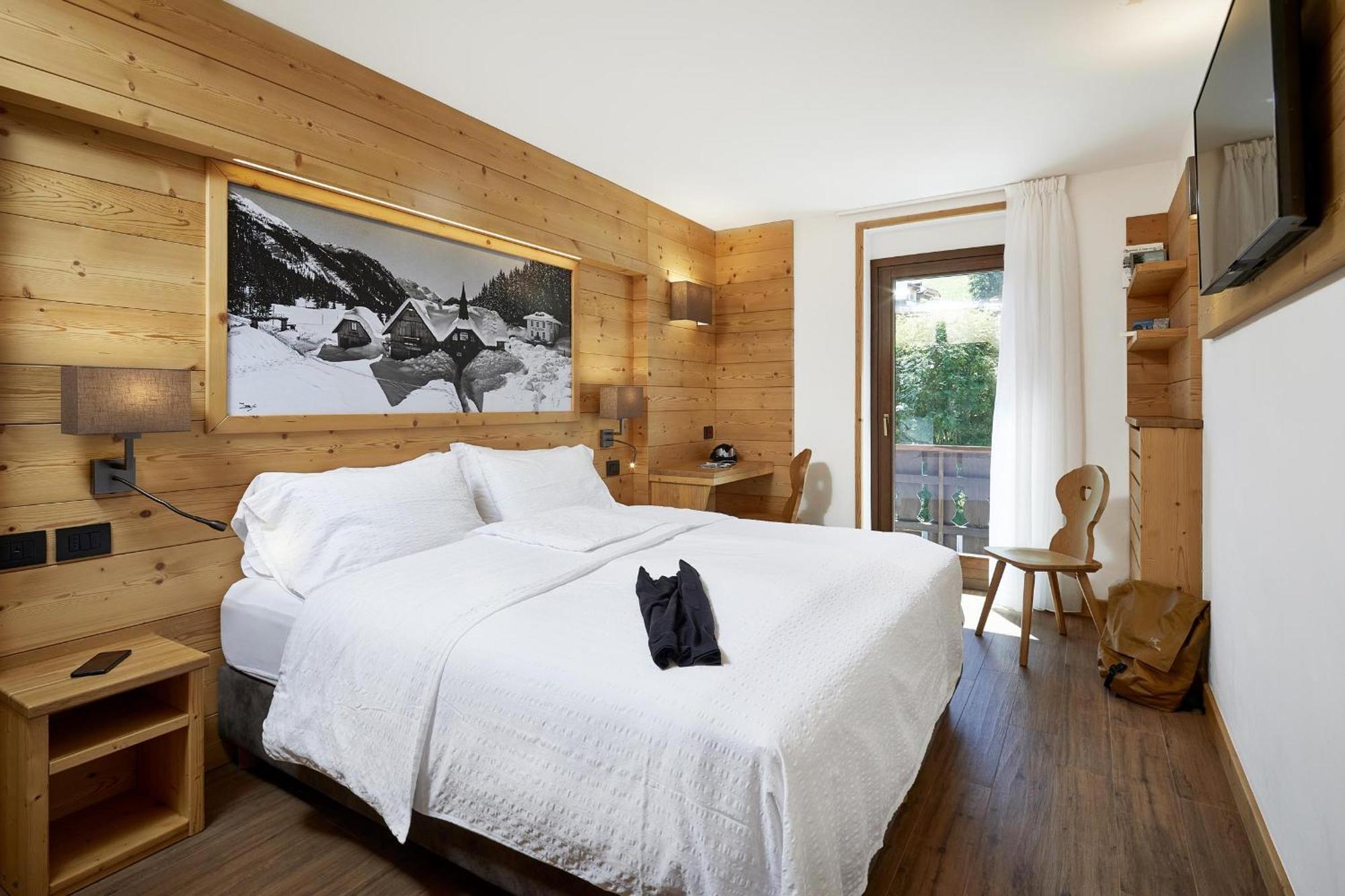 Hotel Garni Dello Sportivo Madonna Eksteriør billede